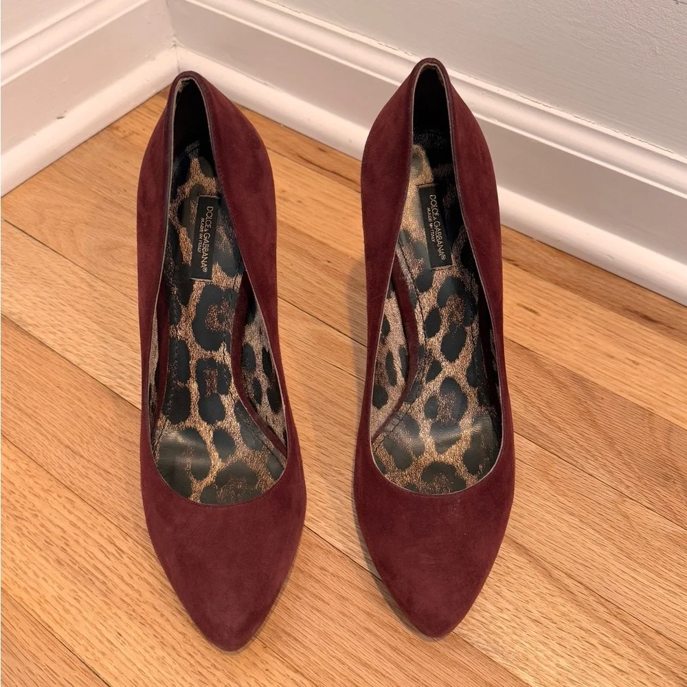 Dolce&Gabbana Suede burgundy Heels Pumps‎ Size 40